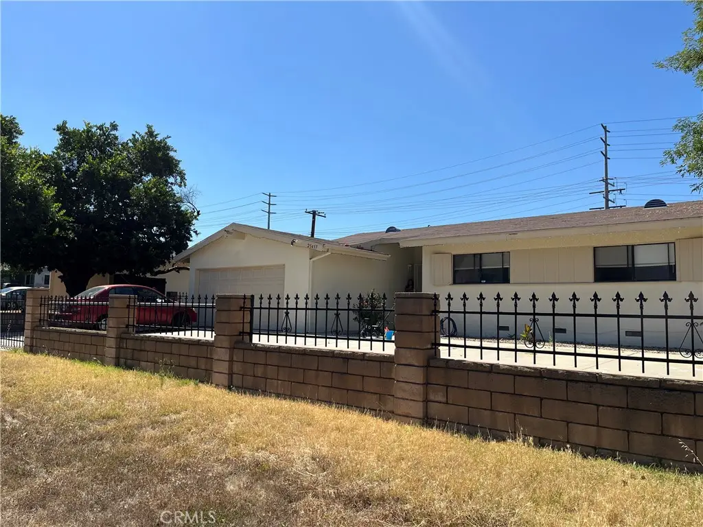 25437 Edgemont, San Bernardino, CA 92404 - #1