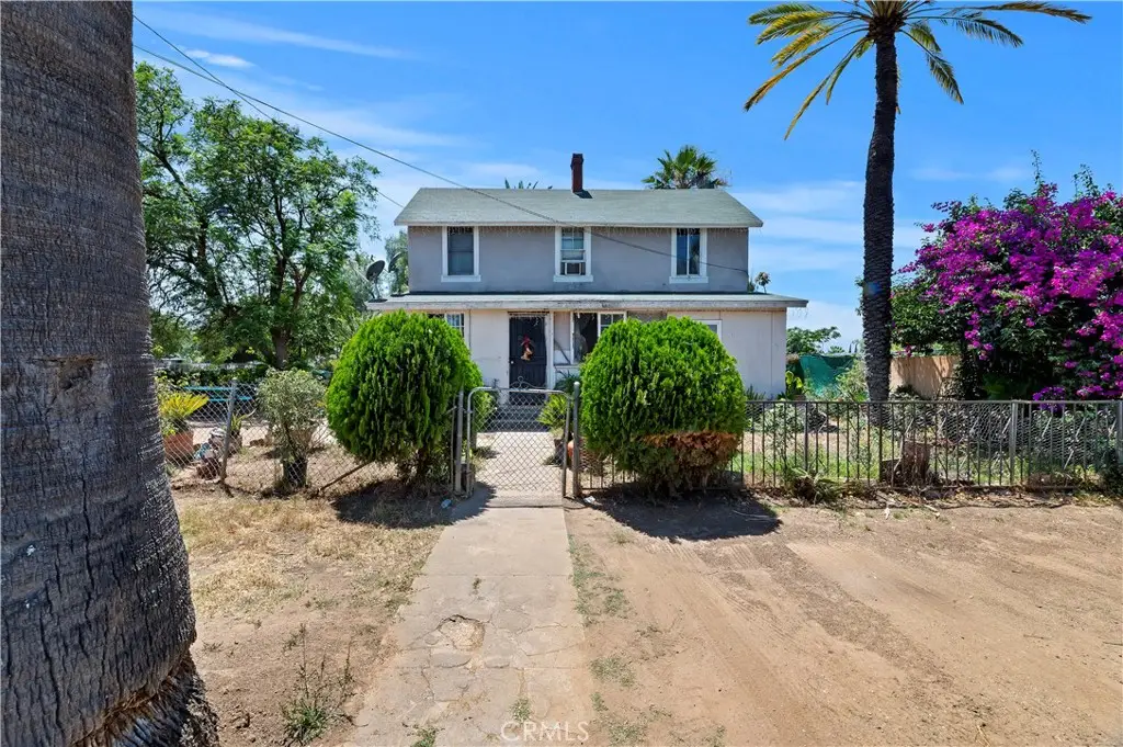 257 Highland, Riverside, CA 92507 - #1