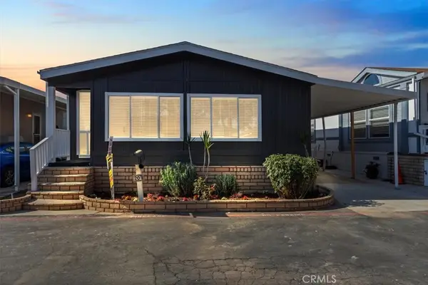 201 Road Runner Lane, Fountain Valley, CA 92708
