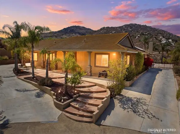 512 Draft Horse Place, Norco, CA 92860