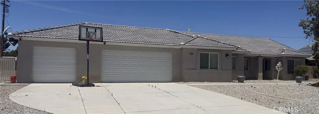 13520 Bordeaux Court, Apple Valley, CA 92308 - #1