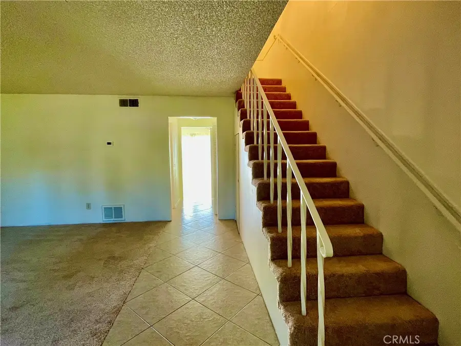 139 E Cypress, Redlands, CA 92373 - #2