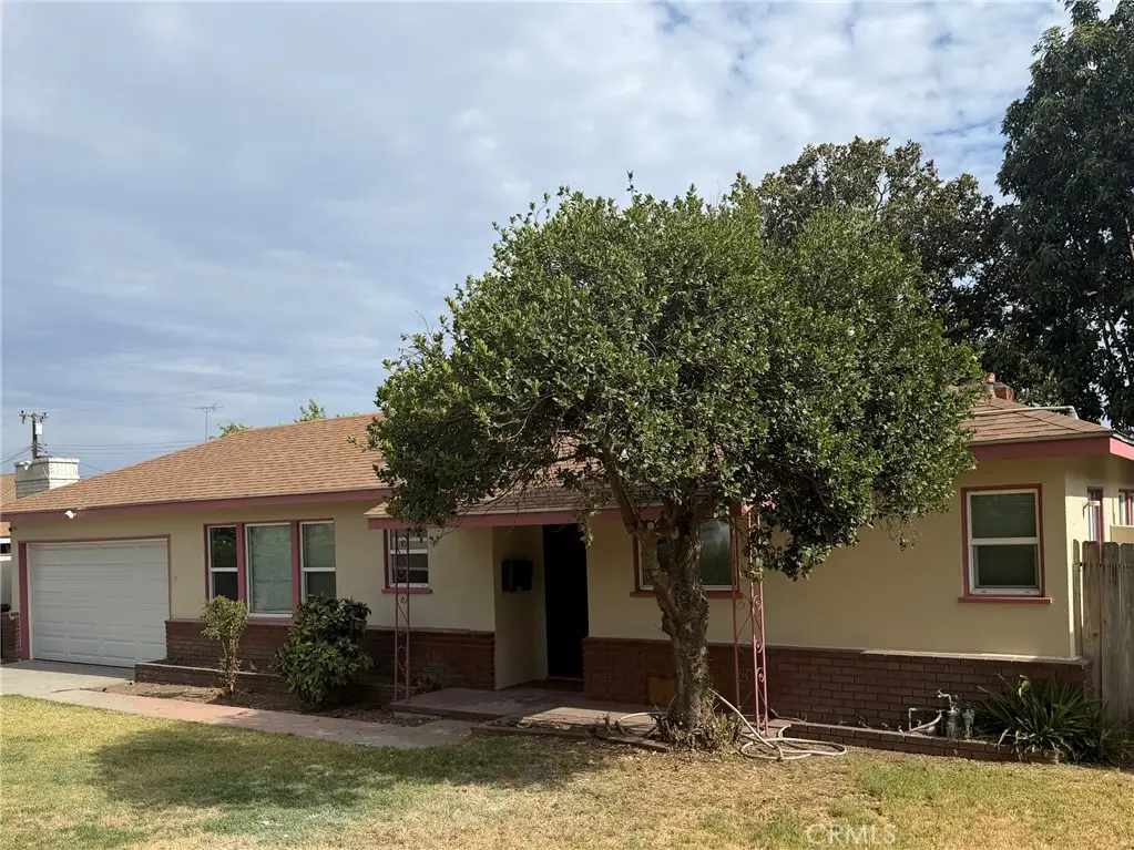 647 E 21st, San Bernardino, CA 92404 - #1