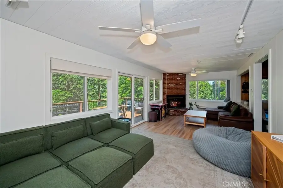 576 Kuffel Canyon Drive, Lake Arrowhead, CA 92352 - #3