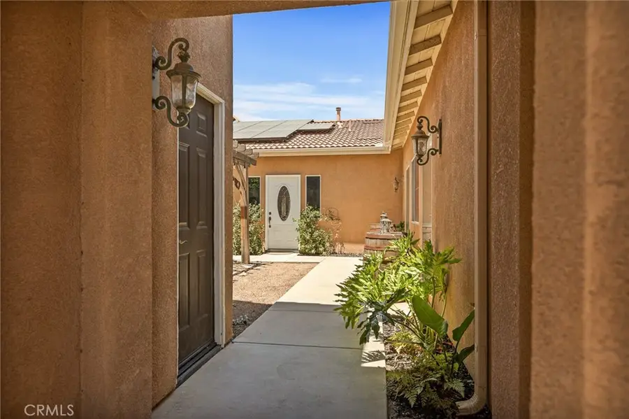 7902 Camino Cielo, Highland, CA 92346 - #3