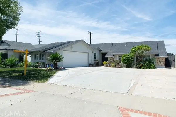 121 E Chestnut, Orange, CA 92867