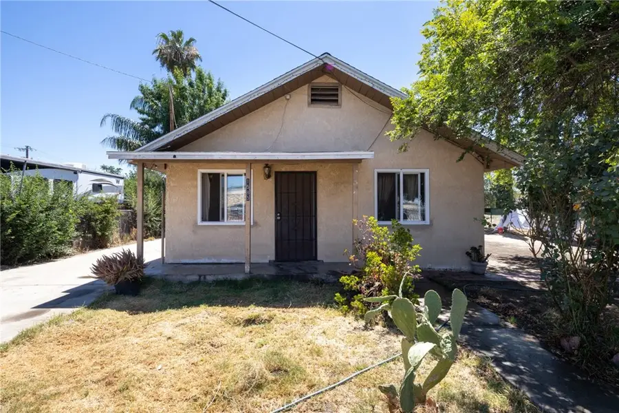 1585 H St, San Bernardino, CA 92405 - #2