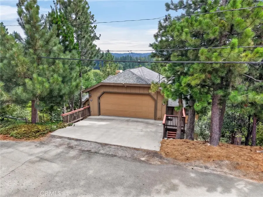 27779 West Shore, Lake Arrowhead, CA 92352 - #2