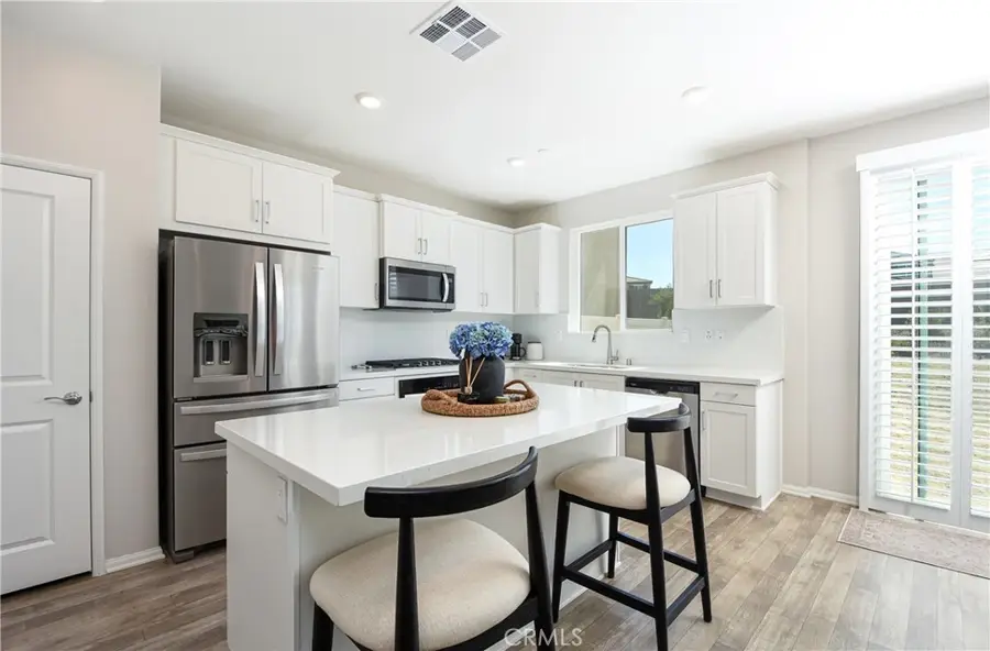 26220 Bergen Court, Corona, CA 92883 - #2