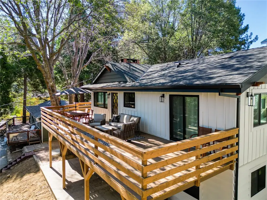 374 Dunant, Crestline, CA 92325 - #3