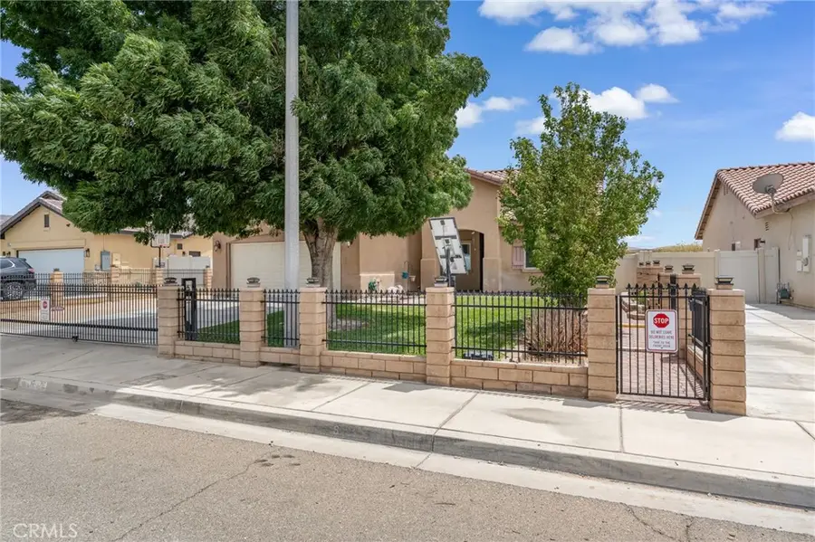 2158 Sierra Linda, Barstow, CA 92311 - #3