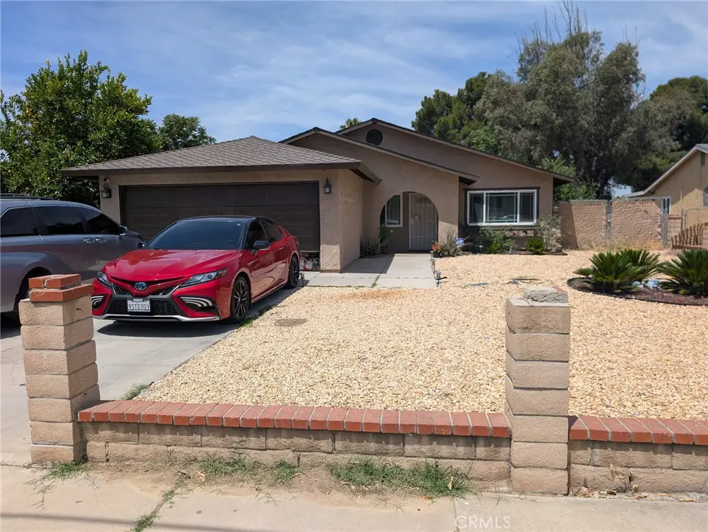 925 S San Jacinto, Hemet, CA 92543 - #1