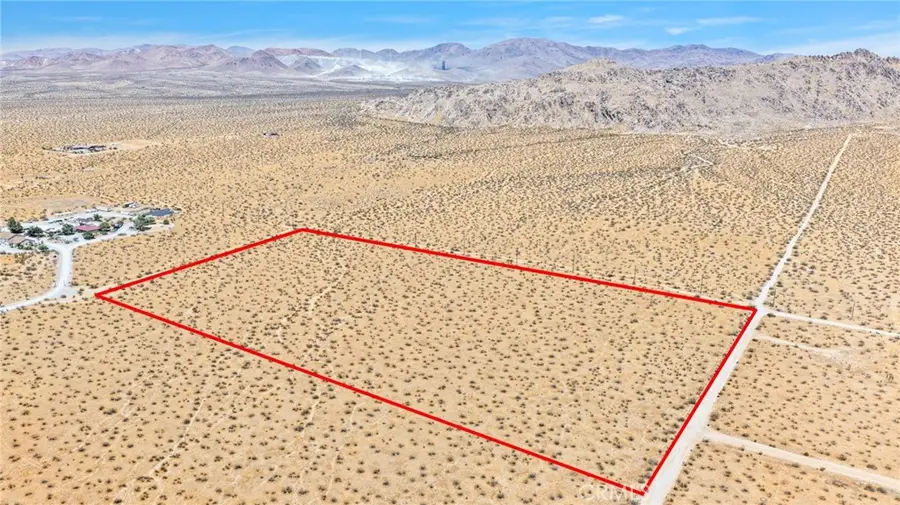 1 Los Padres, Apple Valley, CA 92307 - #3