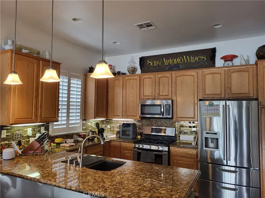 483 Brooklawn Drive, Banning, CA 92220 - #2
