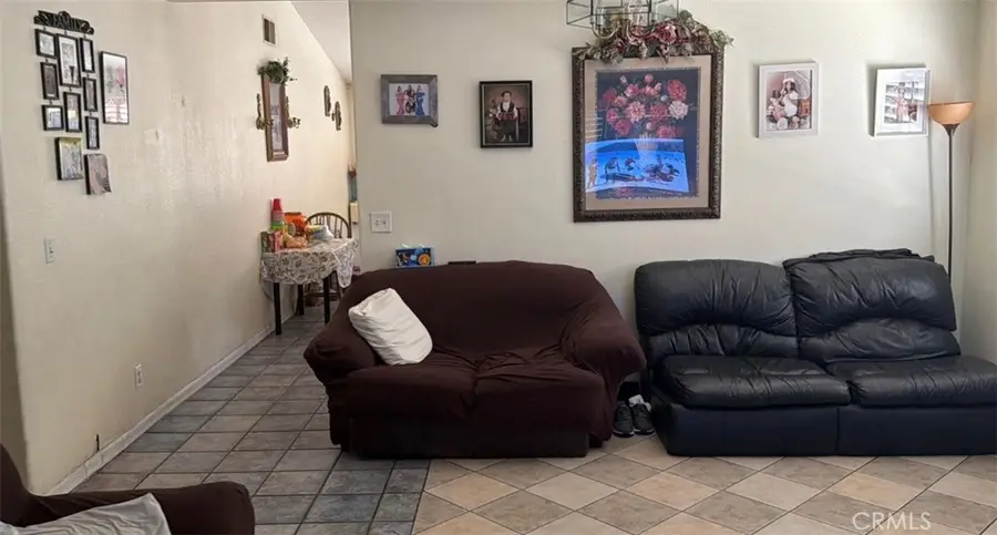2882 Pleasant Court, Rialto, CA 92376 - #3
