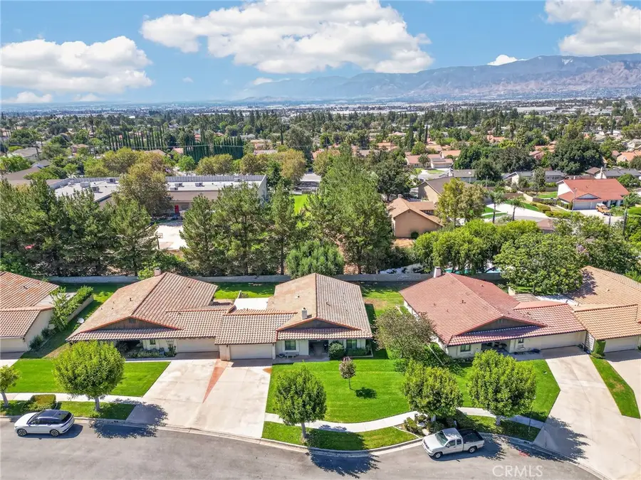 1422 Bella Vista, Redlands, CA 92373 - #3
