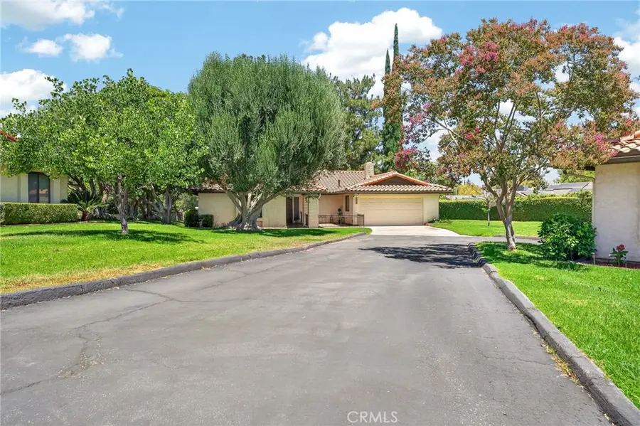 1410 Bella Vista, Redlands, CA 92373 - #2