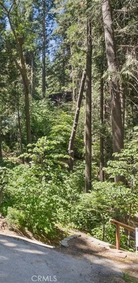 212 Knight Court, Lake Arrowhead, CA 92352