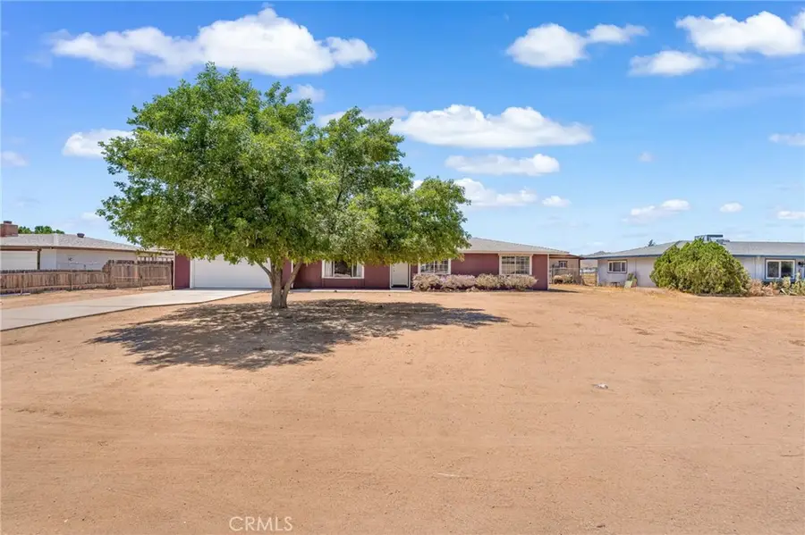 16050 Pawnee Road, Apple Valley, CA 92307 - #2