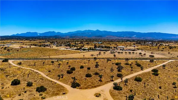 0 Vinton, Phelan, CA 92371