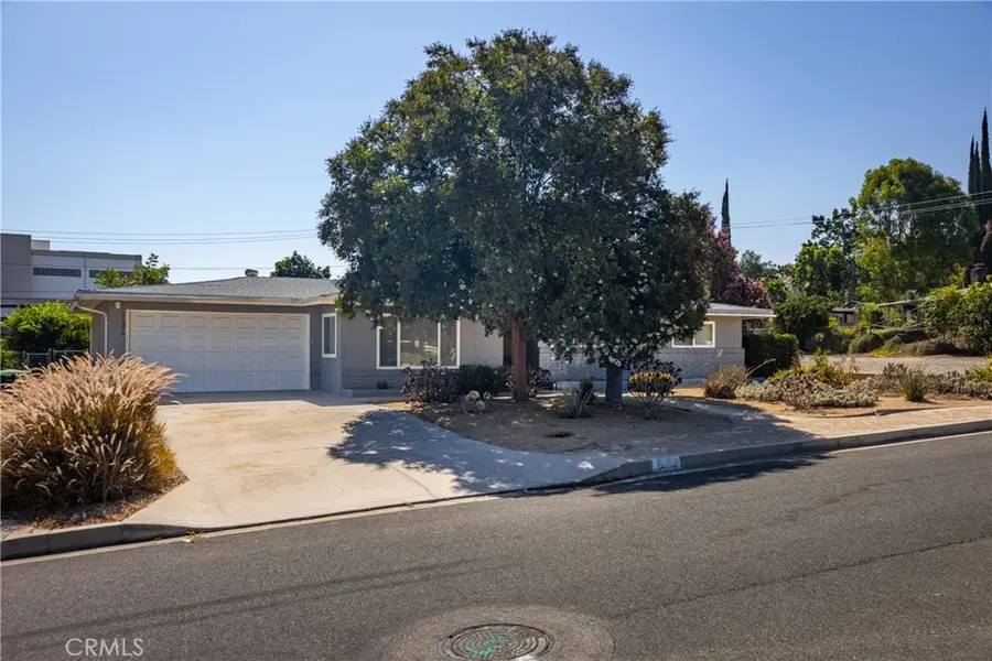 11375 Iris Avenue, Loma Linda, CA 92354 - #2