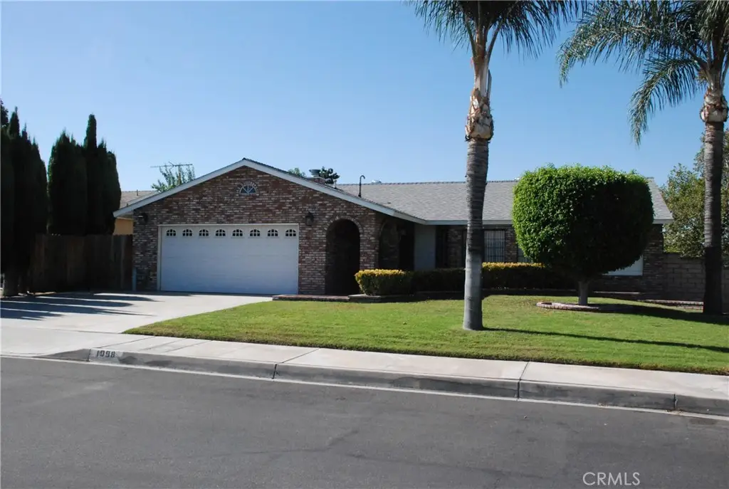 1098 Leslie Court, Colton, CA 92324 - #1