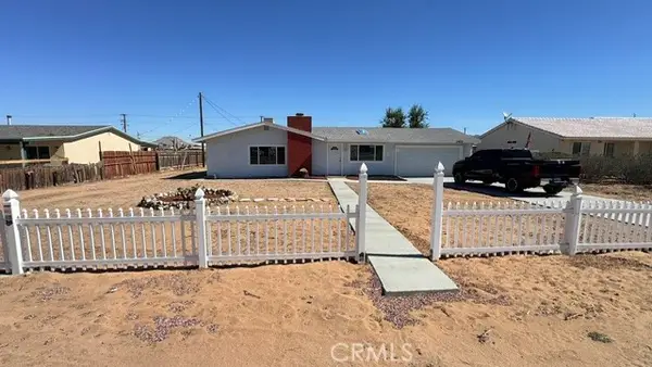 21932 Standing Rock, Apple Valley, CA 92307