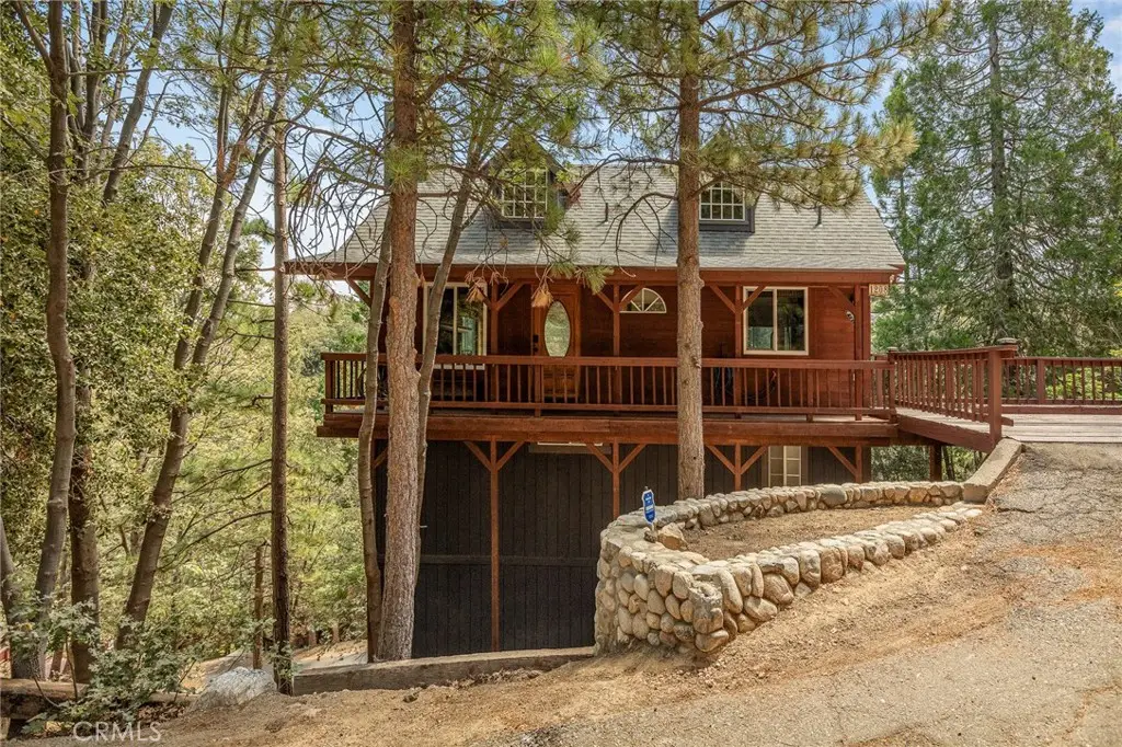 1208 Aleutian, Lake Arrowhead, CA 92352 - #1
