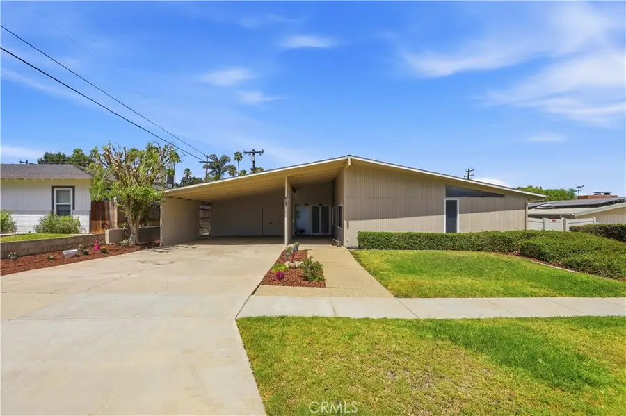 625 Lancer, Corona, CA 92879 - #2