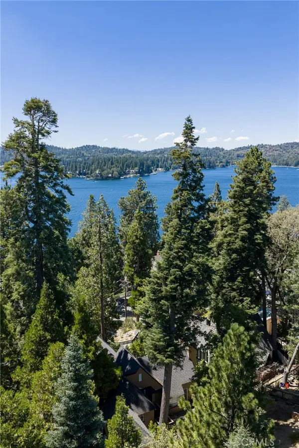 311 John Muir, Lake Arrowhead, CA 92352