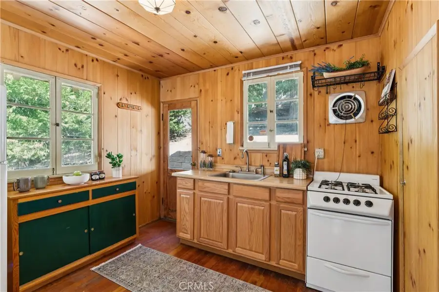 27260 Little Bear Road, Blue Jay, CA 92317 - #3