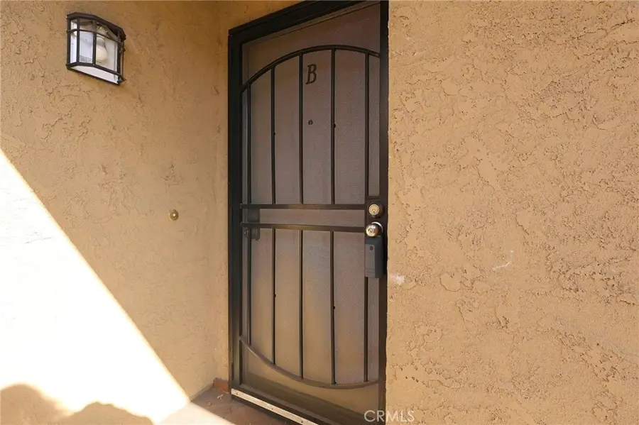 3246 Little Mountain Drive, San Bernardino, CA 92405 - #3