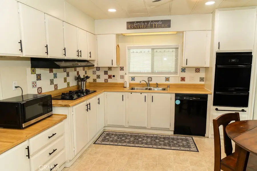 35218 Fir Avenue #60, Yucaipa, CA 92399 - #2