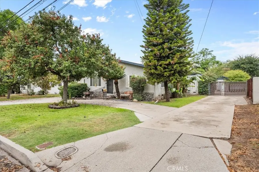 2664 Lawrence Avenue, San Bernardino, CA 92404 - #3