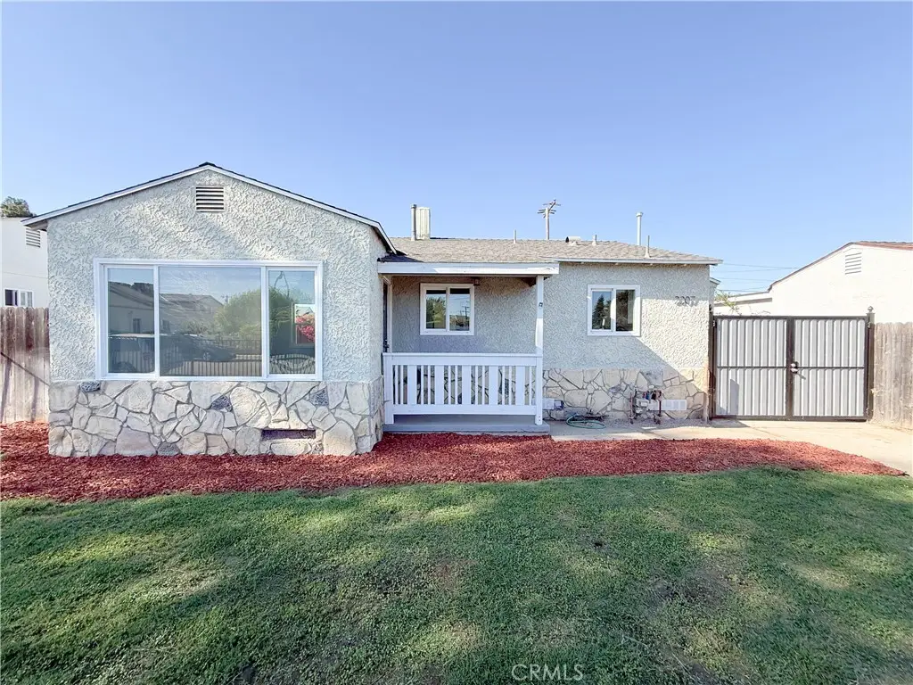 2207 W 132nd, Compton, CA 90059 - #1