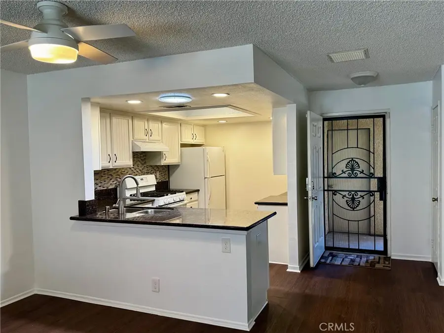 11684 Cedar Court, Apple Valley, CA 92308 - #3
