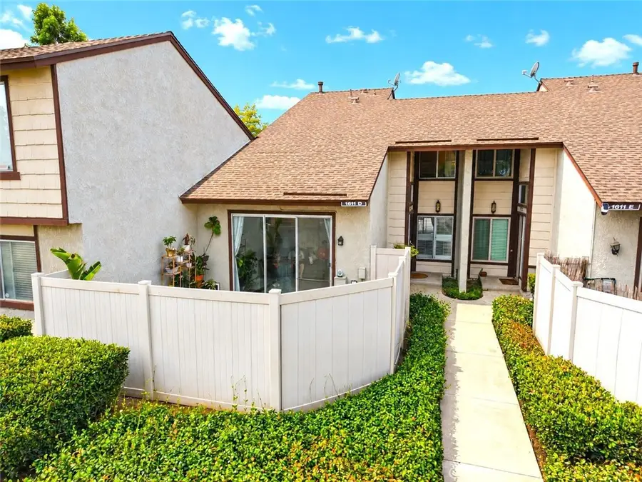 1611 Raintree Place #D, Corona, CA 92879 - #2