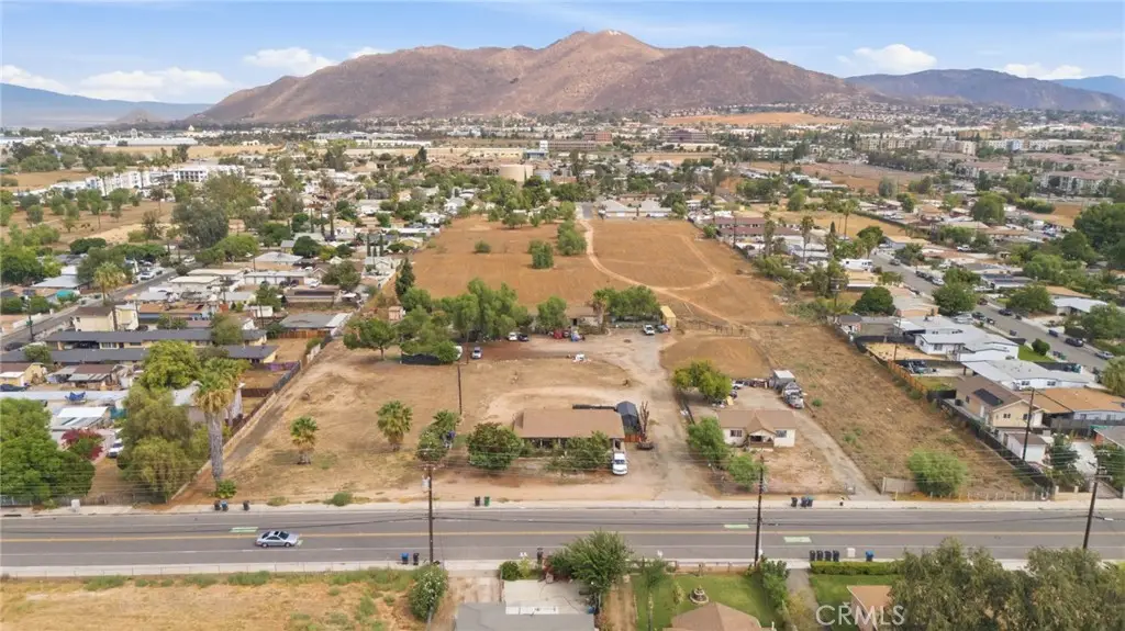 21840 & 21796 Cottonwood Ave, Moreno Valley, CA 92553 - #1
