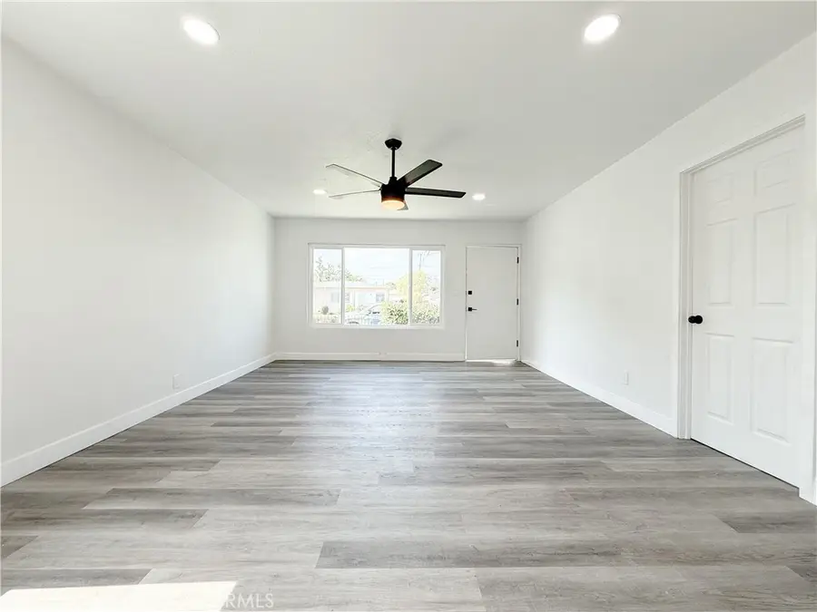 718 E 103rd Place, Los Angeles, CA 90002 - #3