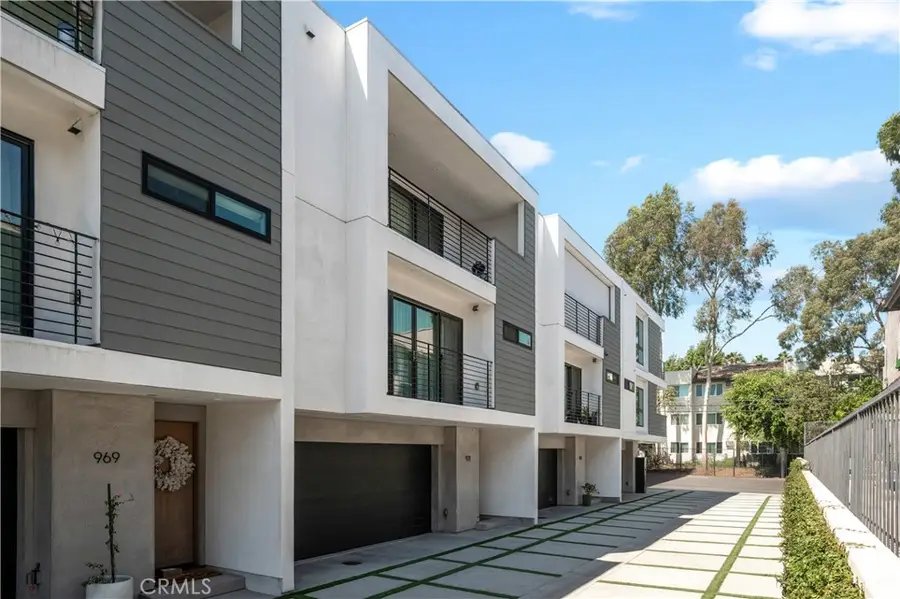 971 N Starlight Court, Los Angeles, CA 90029 - #3