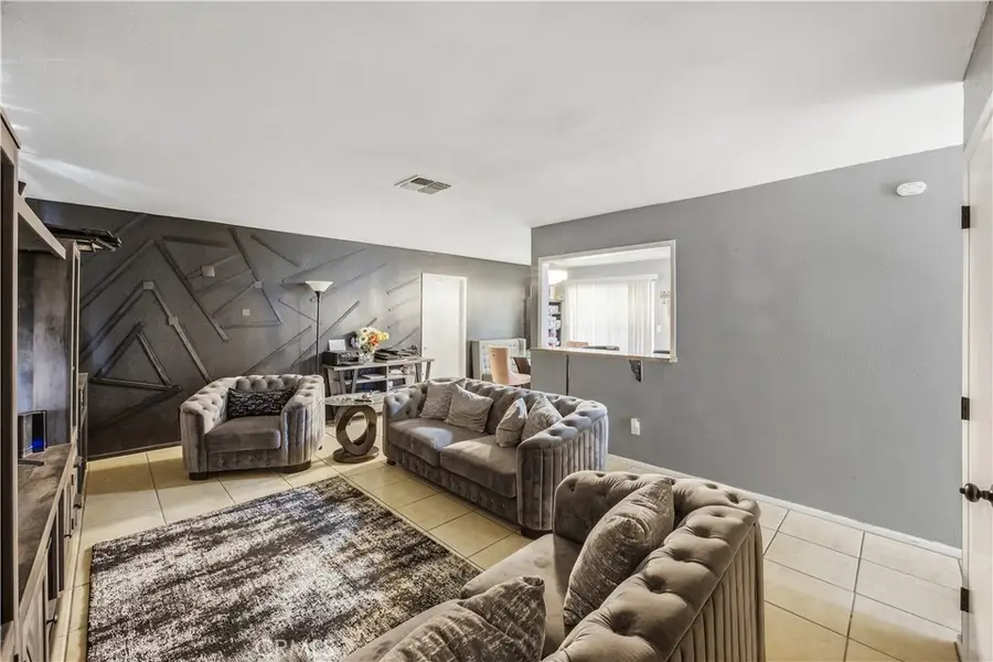 16337 Llanada, Victorville, CA 92394 - #3