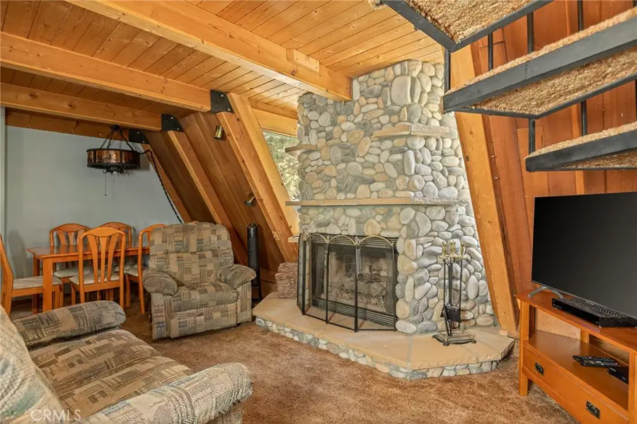 2396 Ridge, Running Springs, CA 92382 - #2
