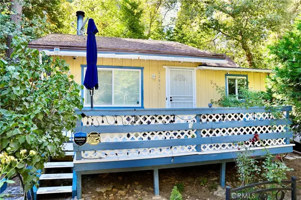 22911 Redwood, Crestline, CA 92325