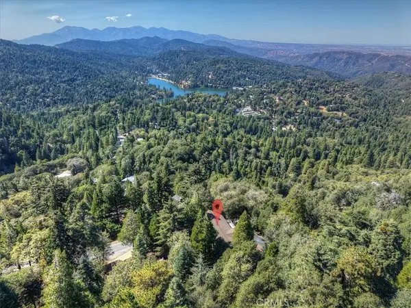 815 Chamois, Crestline, CA 92325