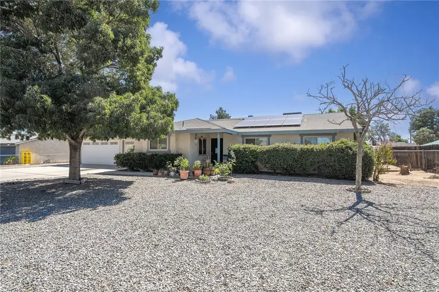 15225 Mesa Street, Hesperia, CA 92345 - #2