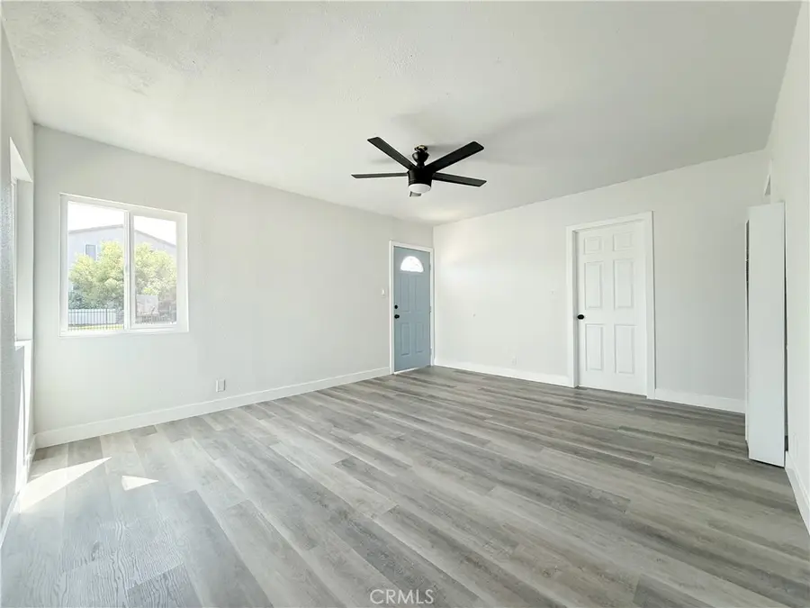 619 E 116th Street, Los Angeles, CA 90059 - #3