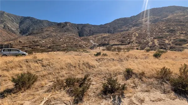 9 Helen Road, Cabazon, CA 92230