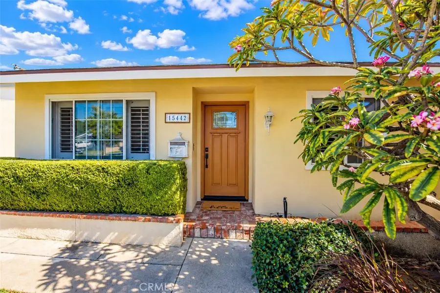 15442 Stanford, Huntington Beach, CA 92647 - #3