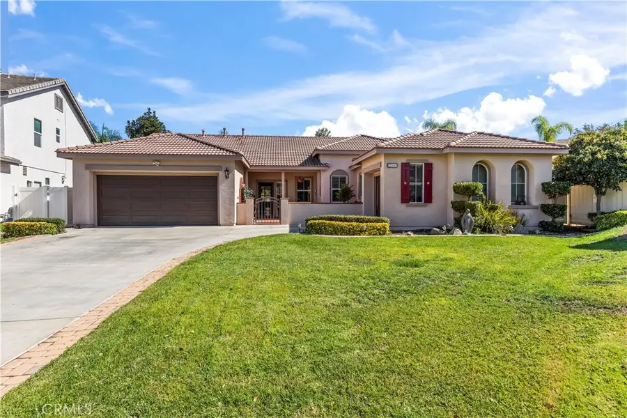 17509 Cedarwood Drive, Riverside, CA 92503 - #2