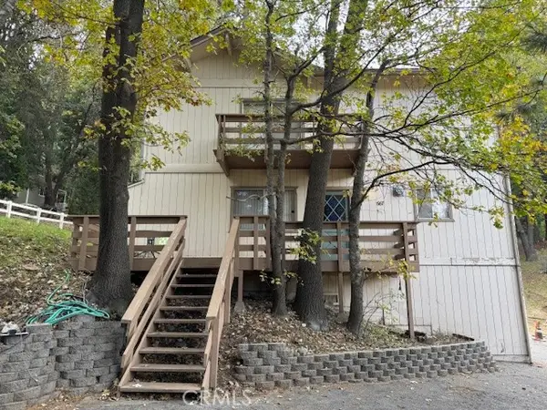 667 Pyramid, Crestline, CA 92325